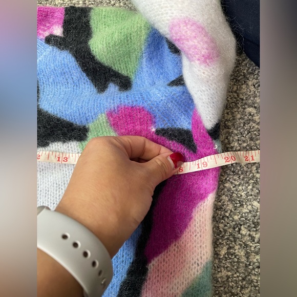 Colorful Abstract Knit Dress - Picture 12 of 13